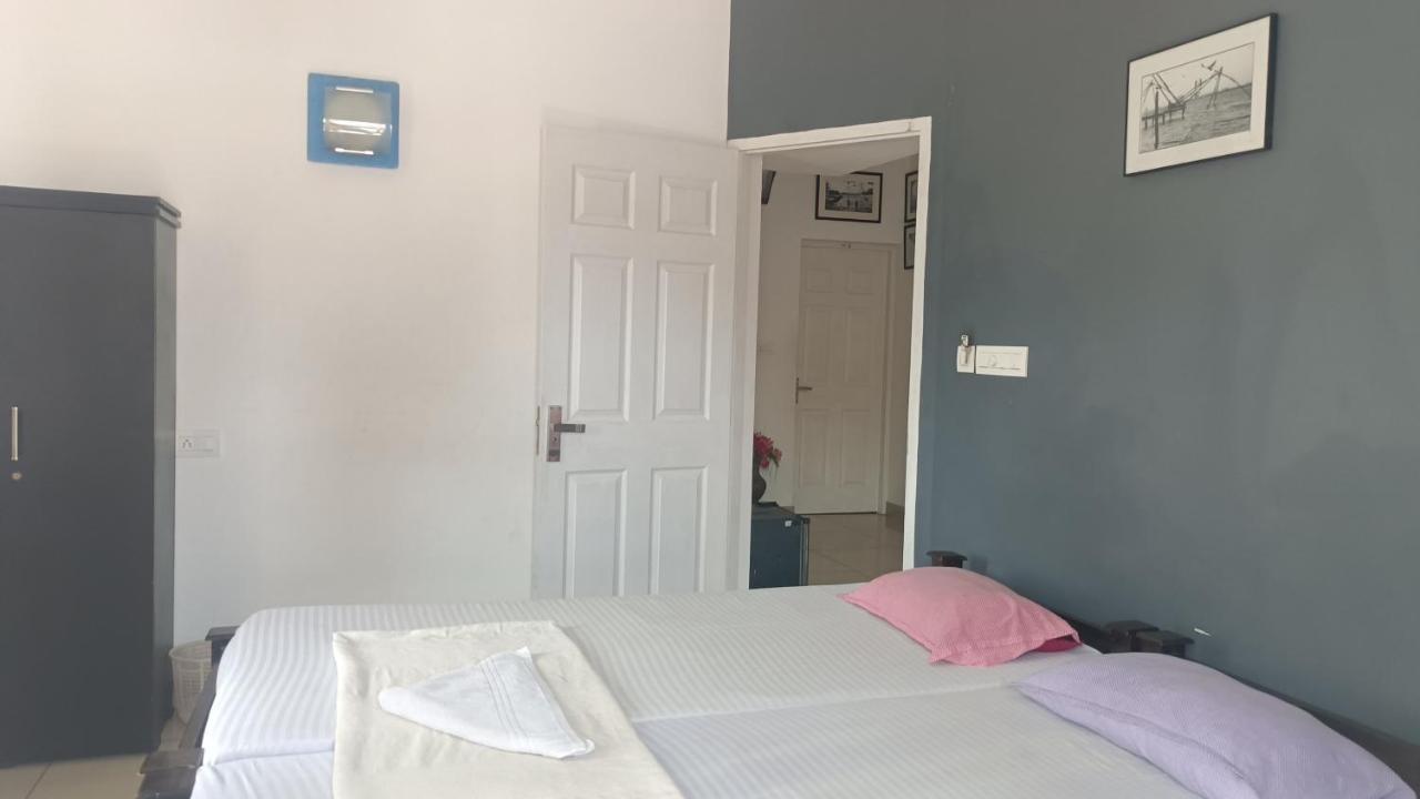 דירות Kochi Nest חדר תמונה